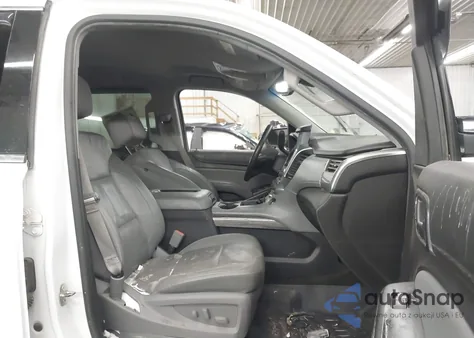 2016 Chevrolet Suburban Lt z USA, uszkodzony, nr VIN 1GNSKHKC2GR258364